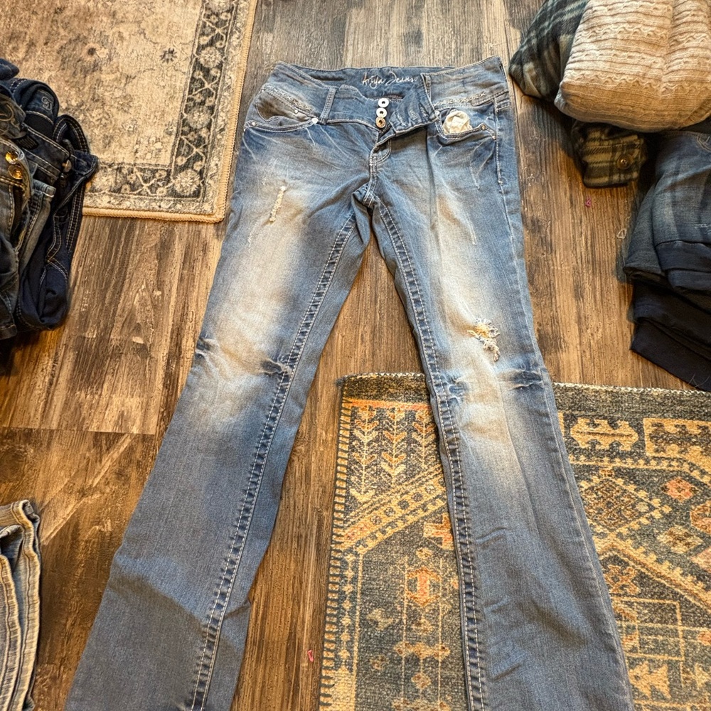 Trendy Distressed Blue Skinny Jeans